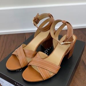 Talbots Beatrice heals